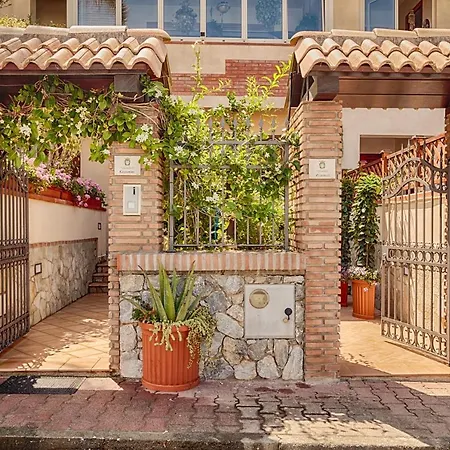 Chi Nnicchi E Nnacchi - Luxury Ferienhaus *