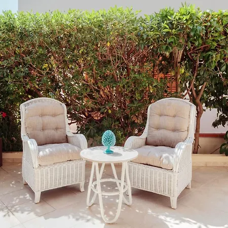 Chi Nnicchi E Nnacchi - Luxury
